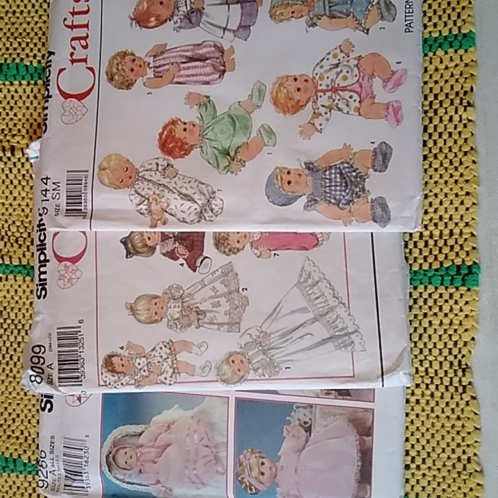 Lot of 3 Simplicity Crafts  Girl Doll Clothing Patterns Uncut 9286, 8099, 9144